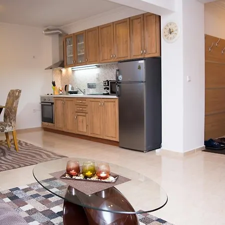 Deluxe Monastery 3 Apartament