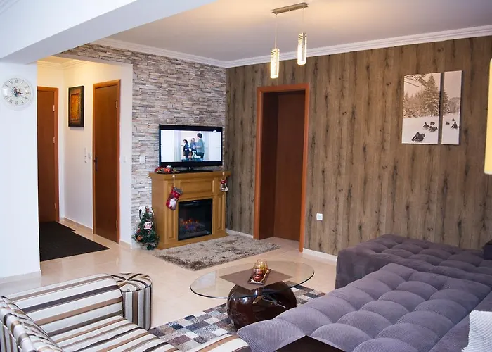 Deluxe Monastery 3 *